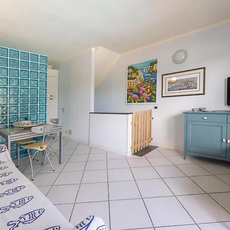 شقة Il Porto Bilocale 11 Con Piscina - Goelba *